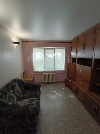 Здам двокімнатну квартиру на площі Бориса Дерев'янка, Будинок меблів. - фото 1