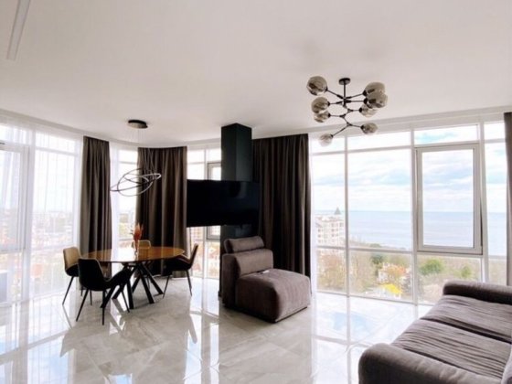 Шикарная 3к студия с панорамой моря на Французском бульваре