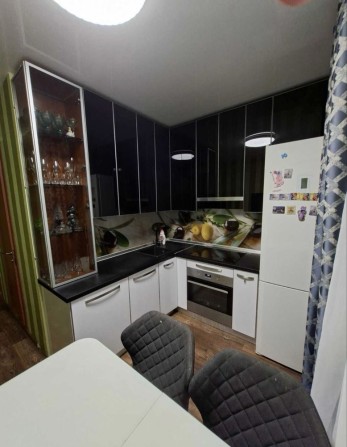 Реальная 3-ка на Алексеевке, Людвига Свободы 46-В, Победа - фото 1