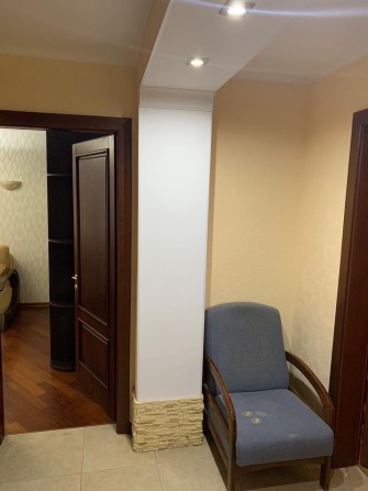 Сдам долгосрочно 3х комнатную квартиру в Приморском р-н - фото 1