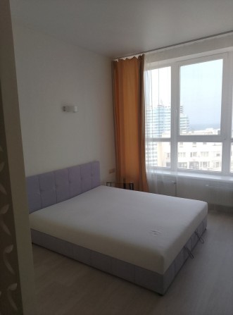 Сдам большую видовую 1к в ЖК Новый Берег, Литературная, Каманина - фото 1