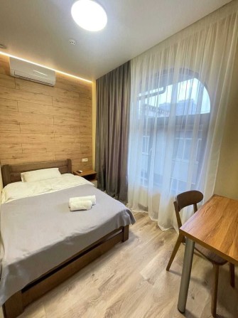 Сдам квартиру на 1-2 месяца в Успенском переулке/ ЖК " Пьер"/ Центр - фото 1