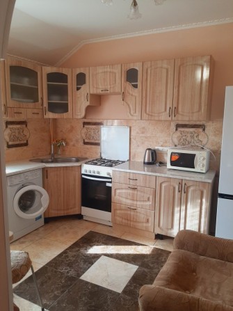 Квартира помесячно/понедельно на Фонтане,Донского .Можно на 1-2мес.Газ - фото 1