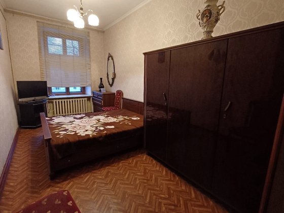 Сдам трёхкомнатную квартиру на Степовой