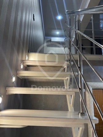 Сдам 2х-Ур.-Квартиру, Центр, ул. Дарвина 20. м. Бекетова 8мин. шагом. - фото 1