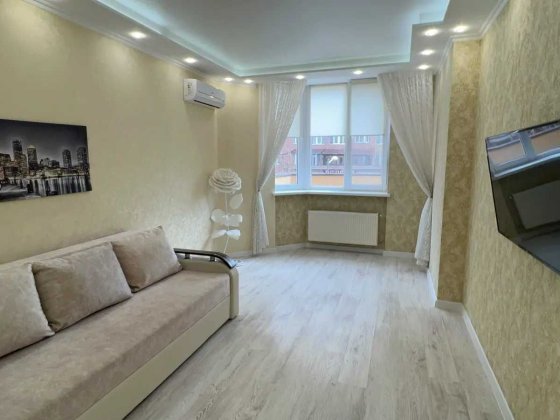 Здається в оренду 2-кімнатна квартира з терасою ЖК Софія Софиевская Борщаговка