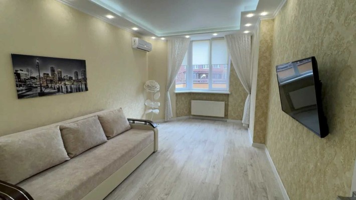 Здається в оренду 2-кімнатна квартира з терасою ЖК Софія - фото 1