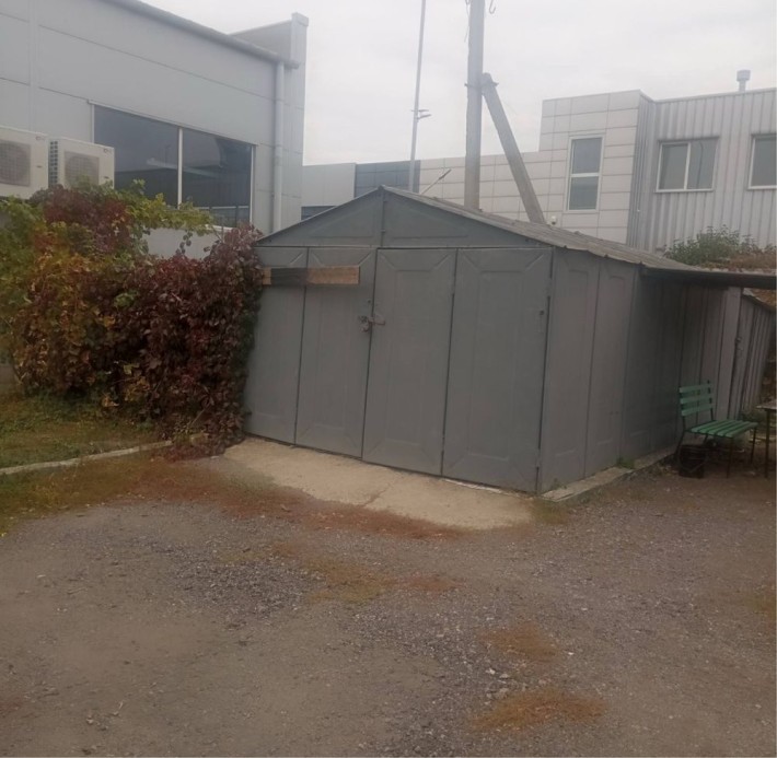 Сдам металлический гараж 3х6 (18 кв.м) под склад. Охраняемая террит. - фото 1