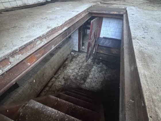 Здам ДВОРІВНЕВИЙ гараж Січових Стрільців Артема Пилипа Орлика