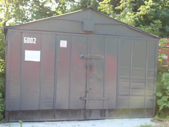 сдам метали гараж в копер шиник 2 на ул победы раион 15 гор больницы