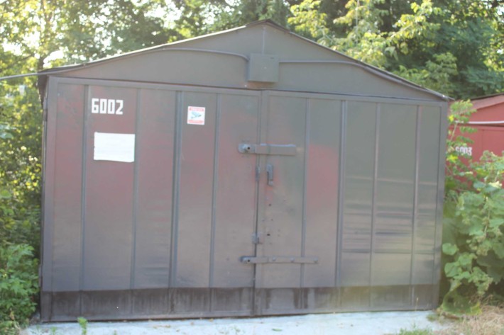 сдам метали гараж в копер шиник 2 на ул победы раион 15 гор больницы - фото 1