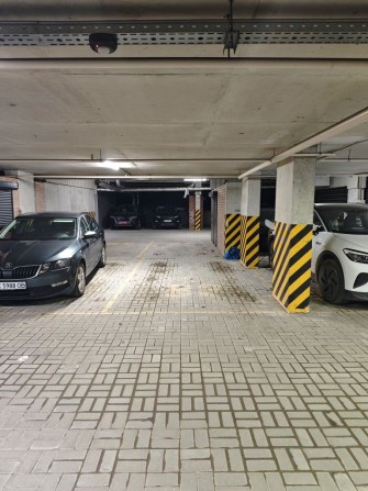 Оренда паркомісця Avalon light Мазепи підземний паркінг Спартак - фото 1