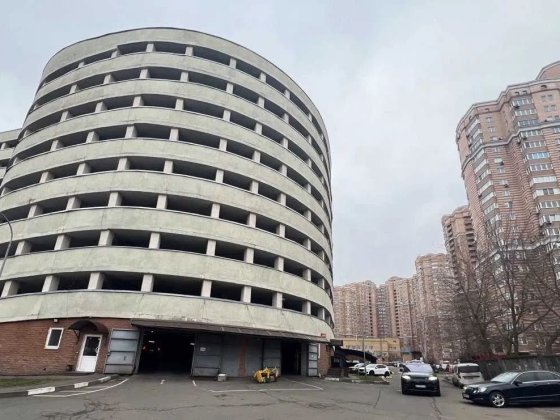 Паркомісце(Власник) вул.Голосіївська 13в, ЖК ,,Голосієвоʼʼ