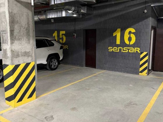 Паркомісце оренда в підземному паркінгу під готелем Lev вул. Шевченка Львів