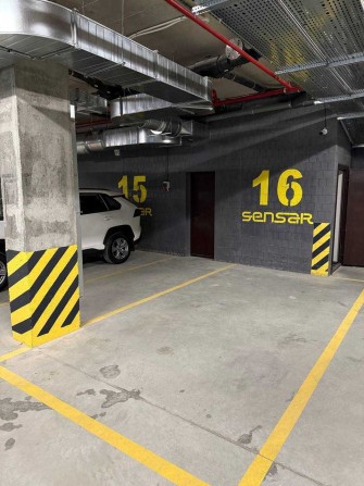 Паркомісце оренда в підземному паркінгу під готелем Lev вул. Шевченка - фото 1