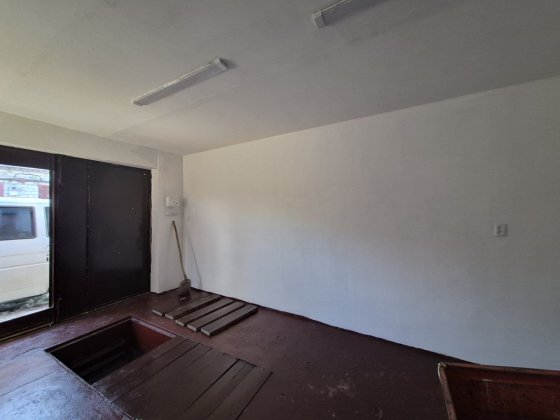 Сдам гараж ГК "Спутник 3" ул. Крайняя 13.Деснянский район.