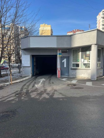 Аренду паркоместа в подземном паркинге м. Позняки / Оренда паркомісця - фото 1