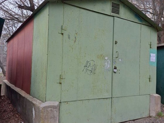 Сдам железный гараж