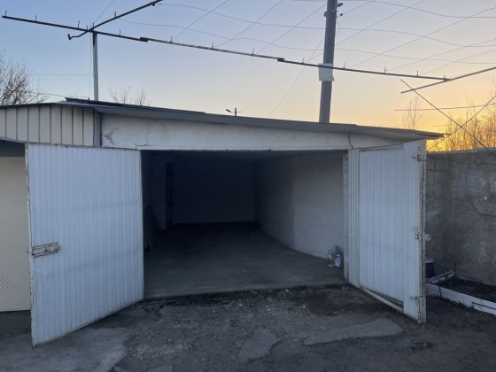 Сдаю капитальный гараж