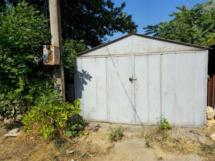 Продам или сдам металлический гараж (кооператив "Таврия") - фото 1