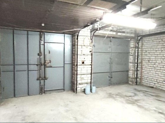 Гараж на 2 авто, склад над гаражем — здаються окремо,Олексіївка