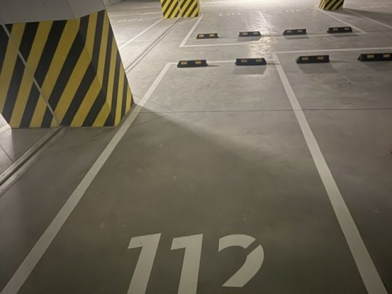 Оренда паркінгу White Lines метро Голосіївська