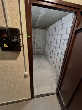 Здам сухий/теплий гараж для зберігання речей.Власник - фото 1