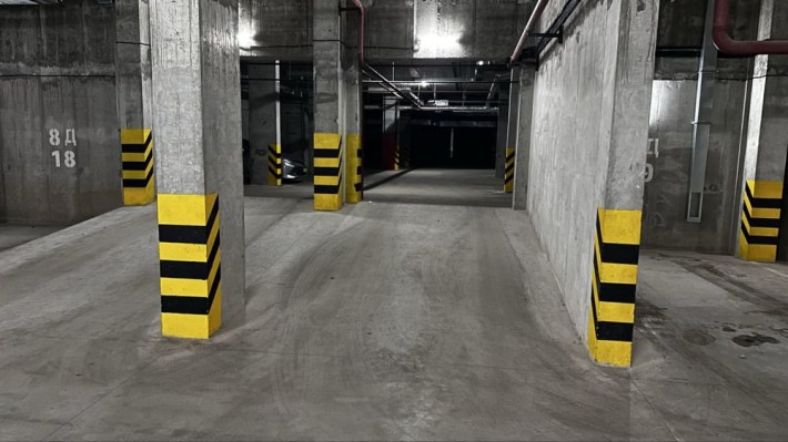 Оренда паркомісця вул. Рудненська  8Ж - фото 1