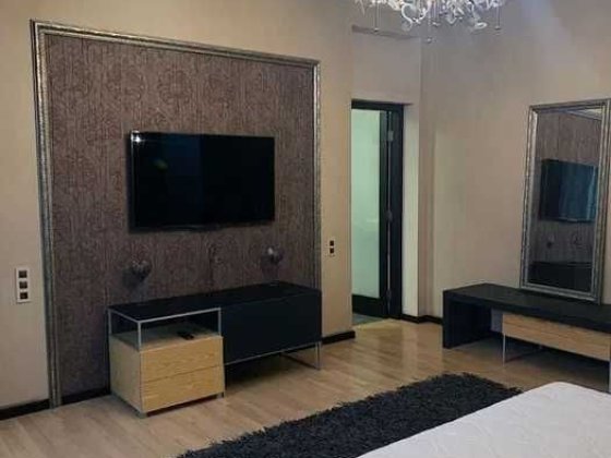 D1C Сдам 4х комнатную квартиру-студию в Центре, ул. Михаила Семенко Харьков