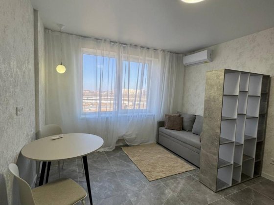 22м2  У-Квартал  -11500 грн. Софіївська Борщагівка