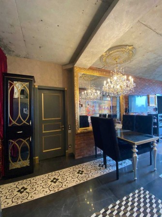 Аренда / Квартира с дорогим ремонтом в ЖК Мир на Павлово Поле - фото 1