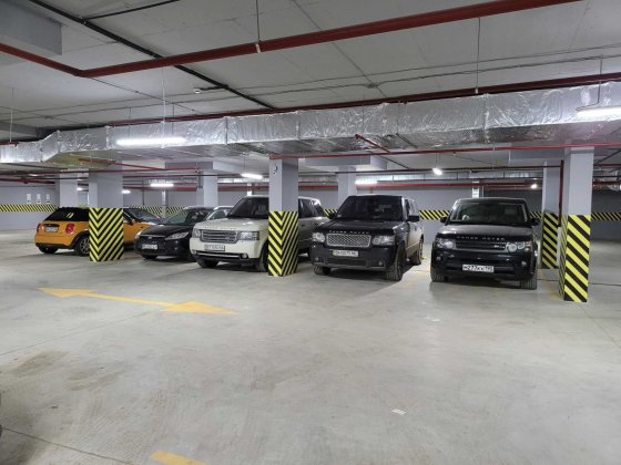 Здам свій паркінг.Подобово від 150 гр.помісяч від2700. 44ж поряд32.48ж