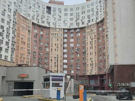 Паркомісце в оренду Ернста 16, ЖК Перлина Кадетського Гаю