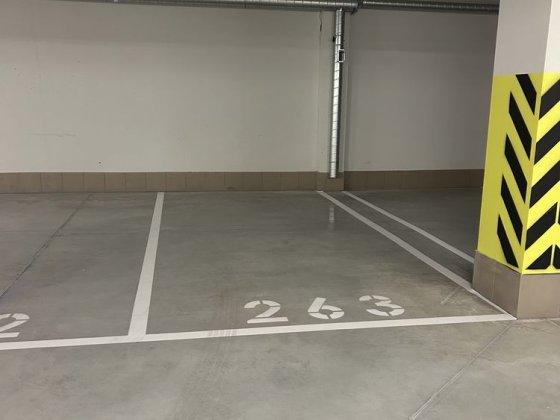 Паркомісце 4 сезона