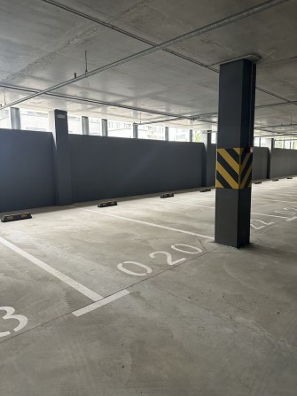 Здам в оренду паркоміцсце в ЖК Варшавський 3 - фото 1