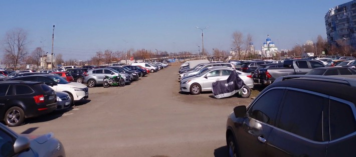 Здається в оренду місце на автостоянці (100 грн на місяць) - фото 1