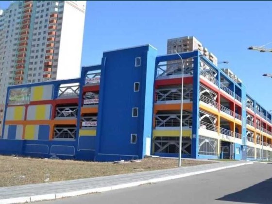 Паркоместо в аренду в паркинге Софии Русовой 9. Осокорки. 4й этаж.