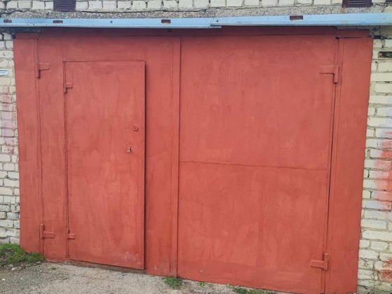 Оренда гаража зі світлом та ямою ЖК Атлант