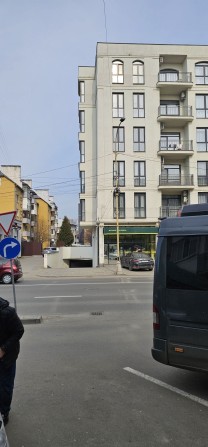 Ужгород. вул. Капушанська, 34 паркомісце. - фото 1