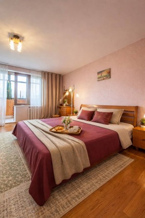 Терміново!Продам 3-кімнатну квартиру Євгена Танцюри/Івана та Юрія Лип під програму - фото 1