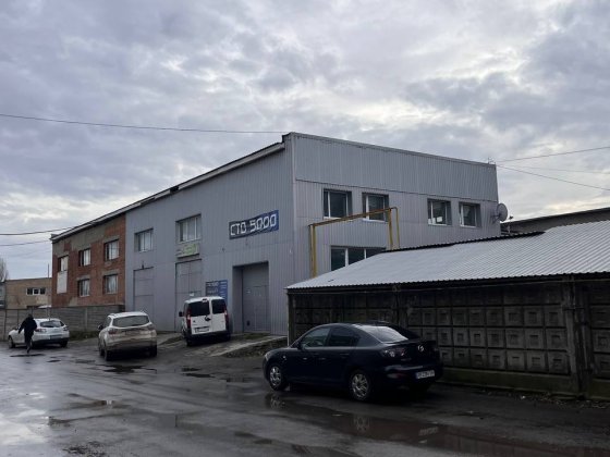 Продаж комерційного приміщення у Вінниці 556 м² будівля • 16 соток приватизованої ділянки Винница