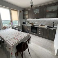 Продаж 2-к квартири вул. батальйону Шейха Мансура 1а Киев