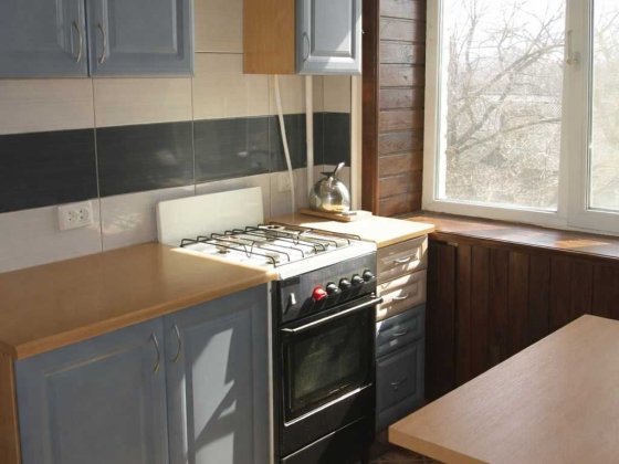 Продам 1 кімнатну квартиру по вул. Перспективній ( Центр міста) Александрия