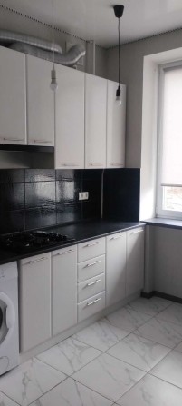 Двокімнатна "Сталінка" з автономним опаленням 43500$ - фото 1