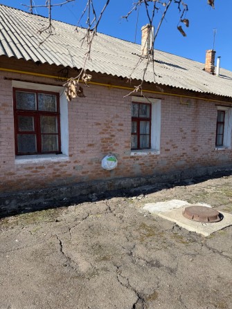 Продам двокімнатну квартиру - фото 1