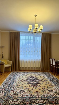 Продається двох поверхова квартира - фото 1