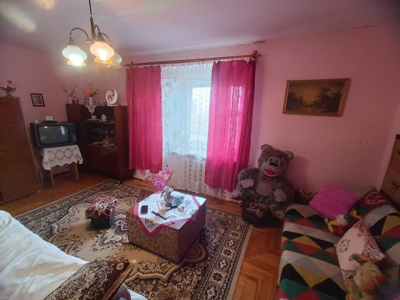 ОДНОКІМНАТНА квартира 35.6 кв.м. 5 поверх (дах повністю справний) ОСББ Берегово