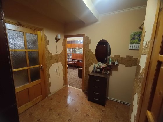 БІЛЯ БАСЕЙНУ 2 кімнатна квартира на 1 поверсі! Берегово