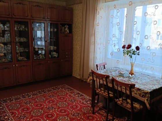 Терміново продам трьох кімнатну квартиру  чешку на Червоній горі Бердичів