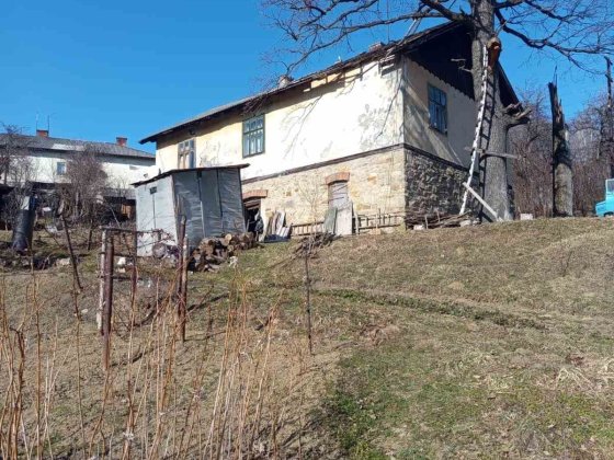 Квартира в будинку на 3 сім'ї. Борислав